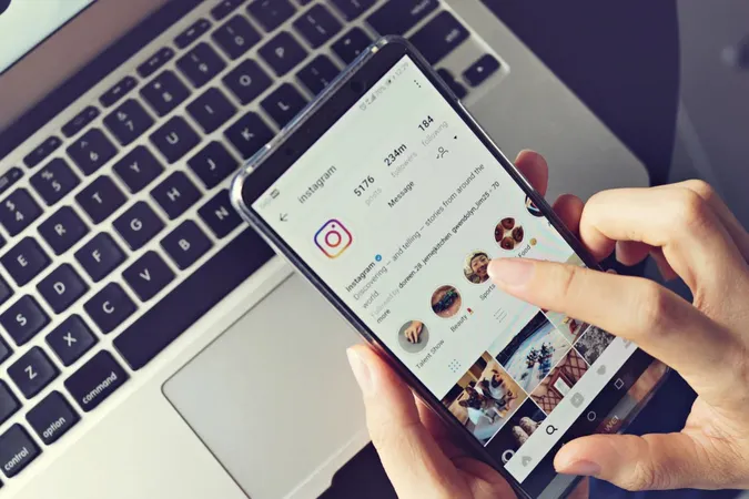 schermo dello smartphone che visualizza la funzione 